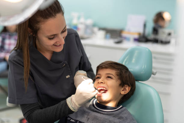 Best Emergency Dental Services for Seniors in Skyline, AL